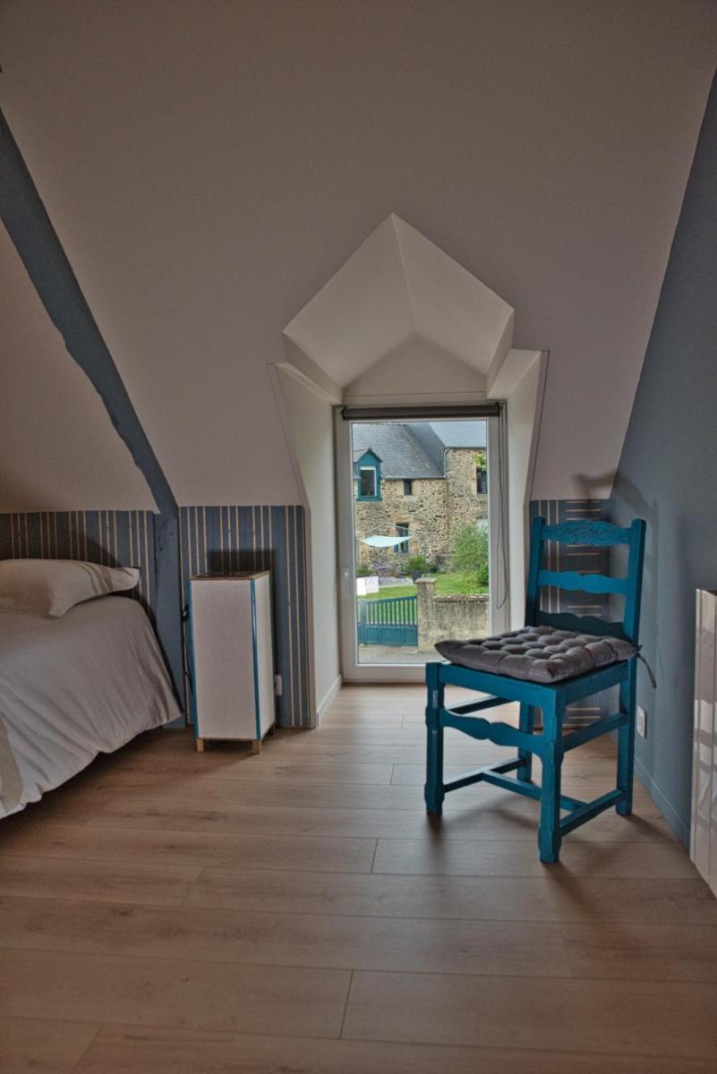 Gîte La Jacarandière - Housity
