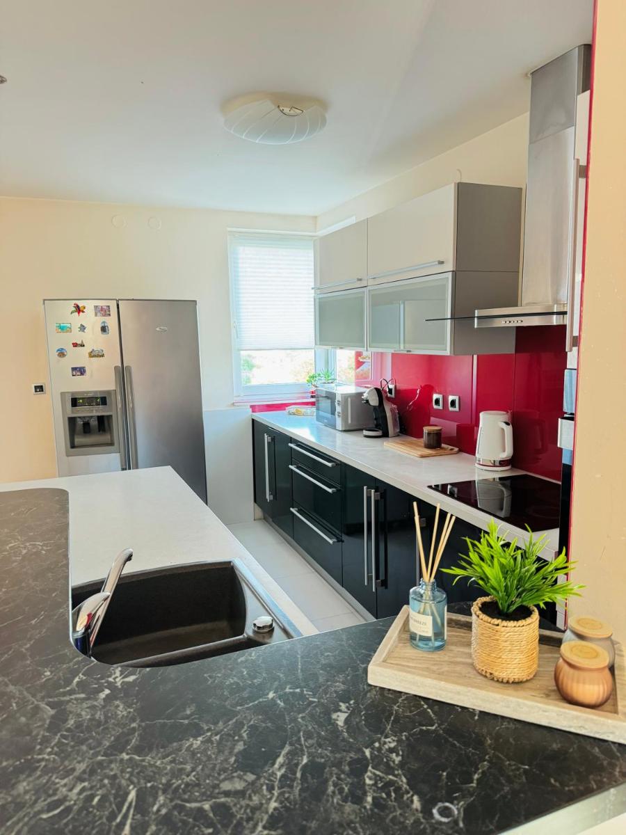 Apartments LUPE - Housity