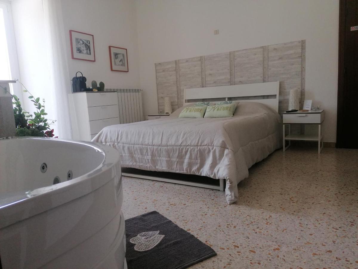 Casa rosa degli Abruzzo - Housity