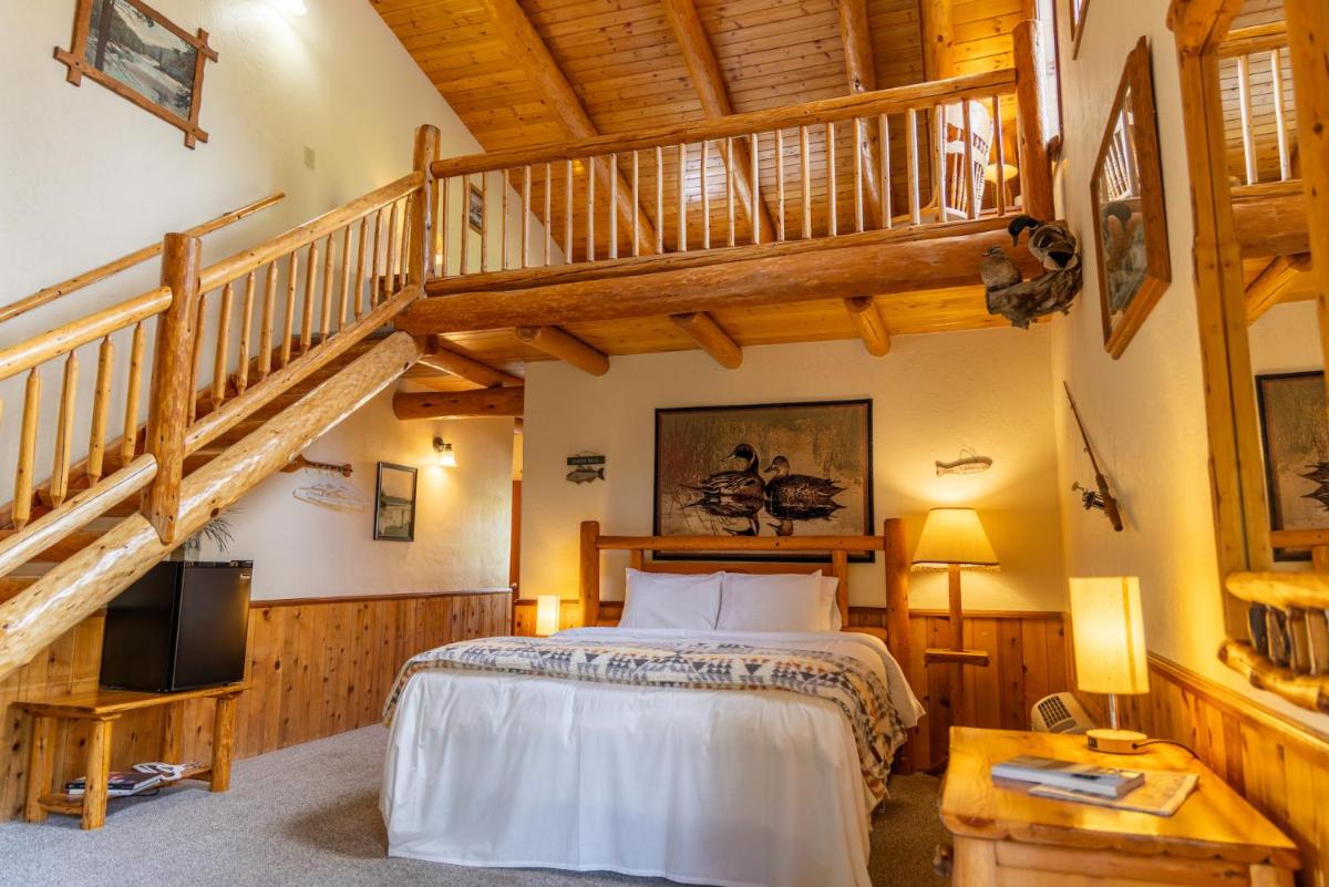 The Lindsay Lodge - Housity
