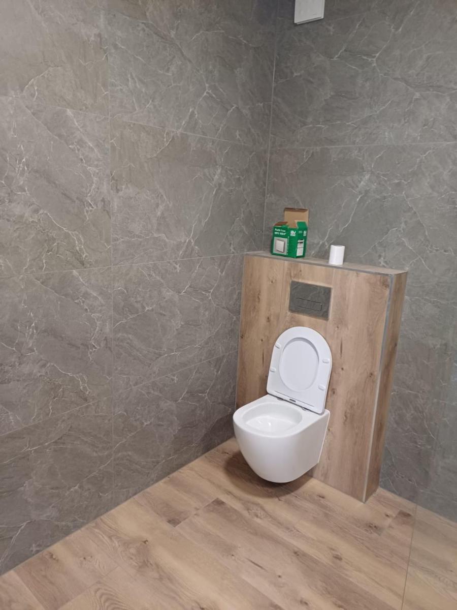 Apartmán Bobrov - Housity