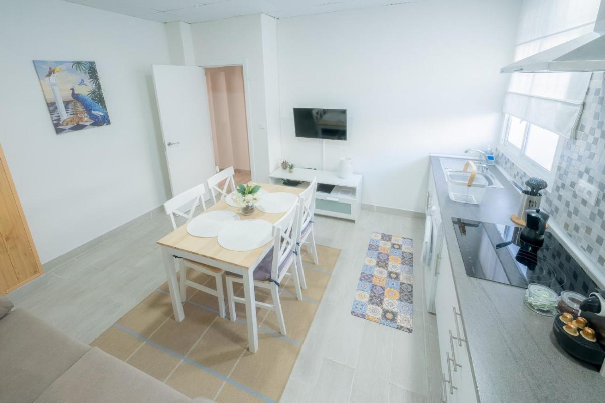 GELVESTURIST 2 Free parking - Housity