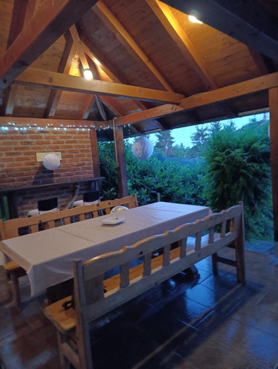 Croatia Cottage, peaceful countryside retreat with pool & vineyard view - Housity