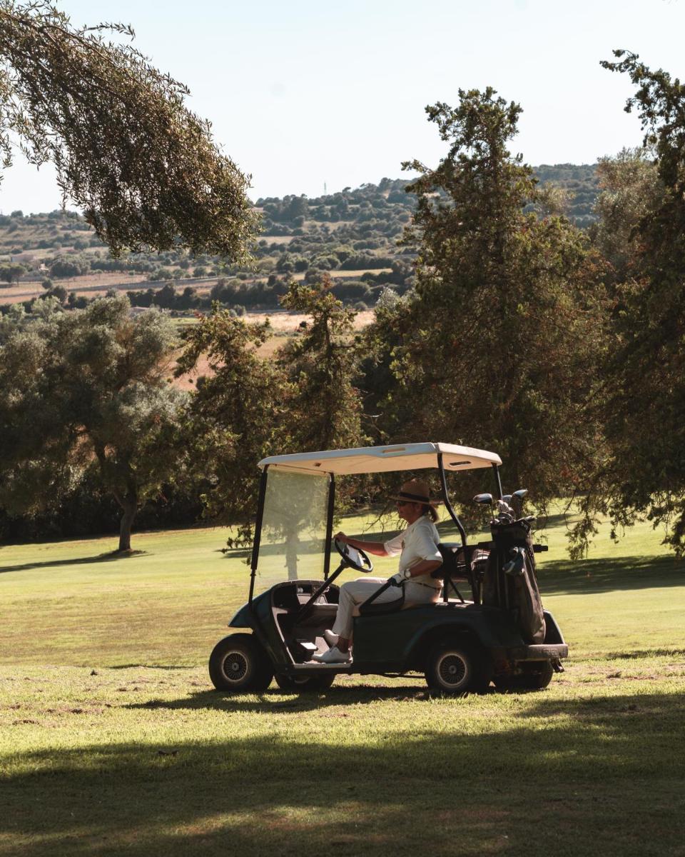 Instalaciones para jugar al golf en el hotel o alrededores