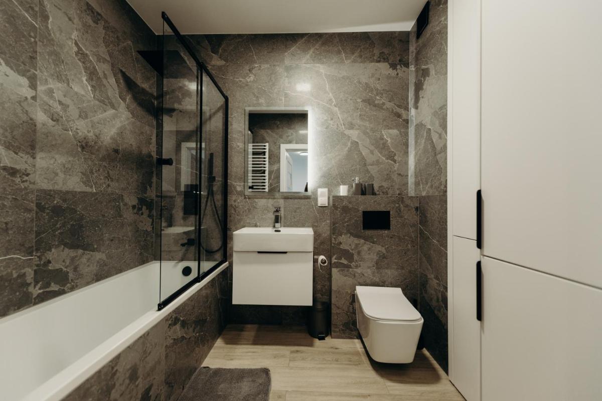 Apartamenty Jasionka Lotnisko - Housity
