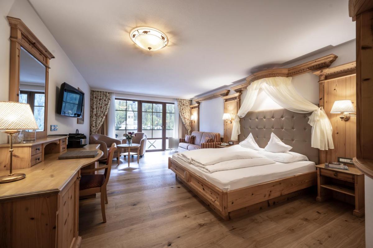 Wellness Hotel Post - Housity