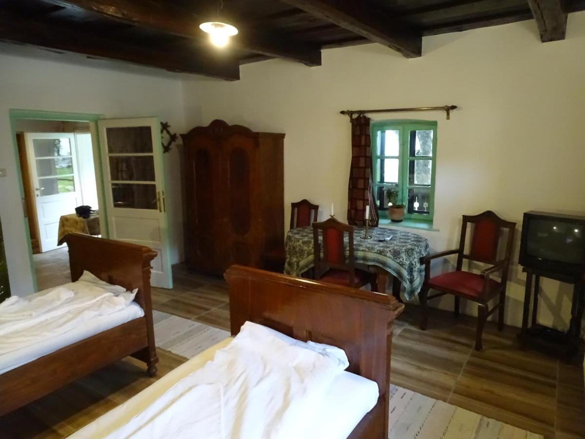 Nefelejcs Vendégház Hollókő - Housity