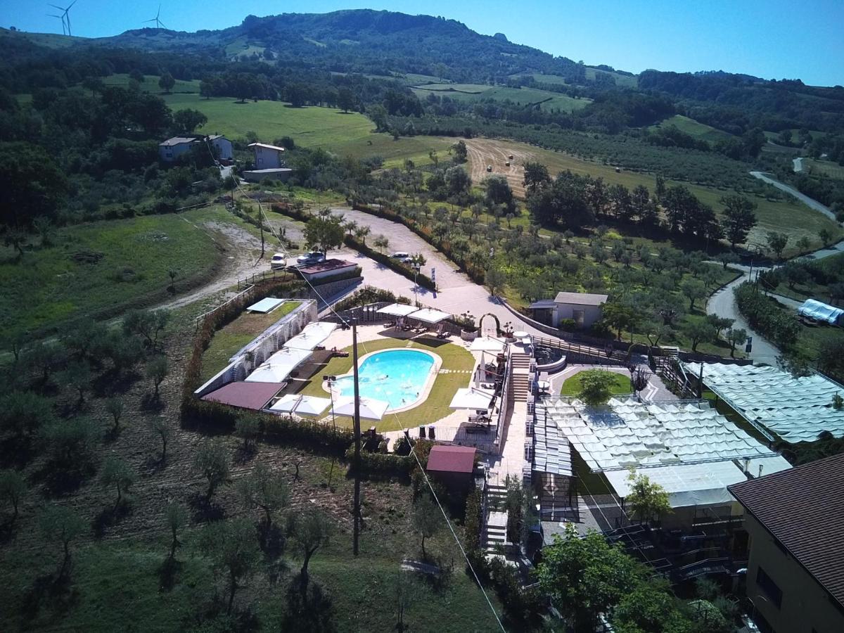 Hotel La Vecchia Quercia - Housity
