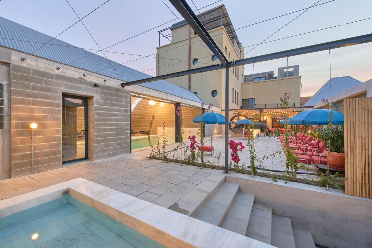 A piscina em ou perto de Moagem Industrial Lodge