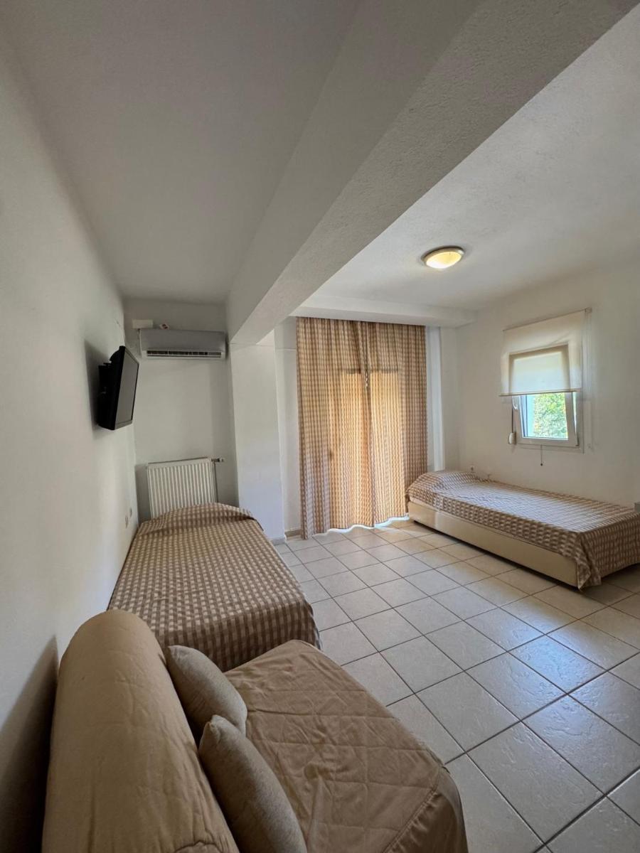 Milos Apartments - Housity