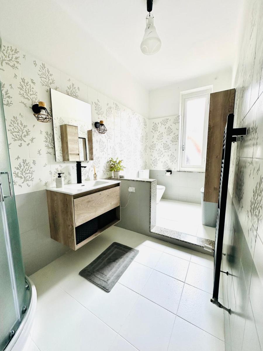Adora B&B - Housity