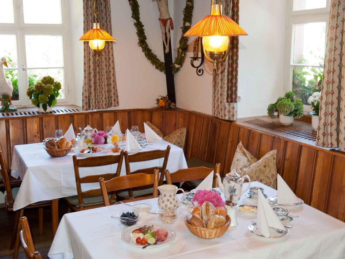 Gasthaus zum Rössle - Housity