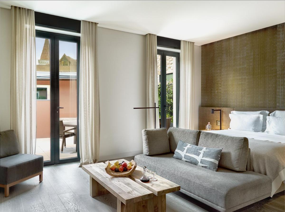 Uma cama ou camas num quarto em Six Senses Douro Valley