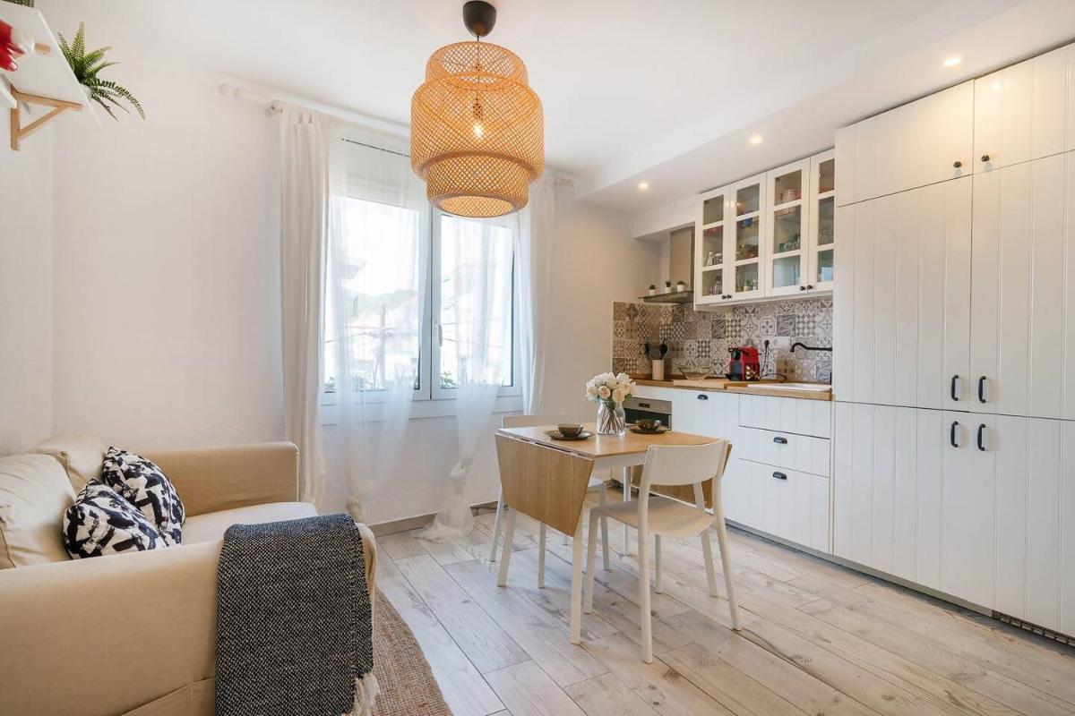Beautiful apartment stylish village house @ Center Cadaqués - Housity
