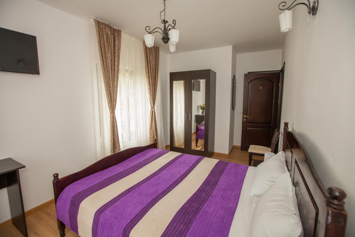 Pensiunea Aurora - Housity