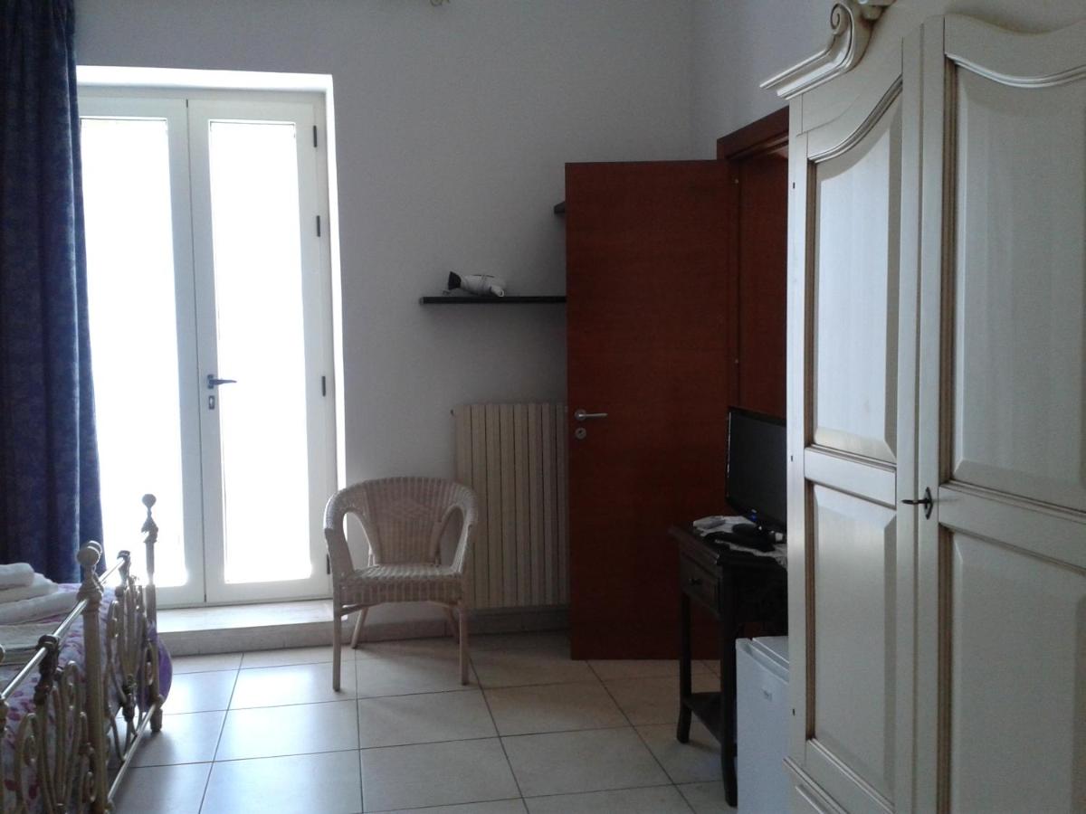 Mediterraneo Camere - Housity