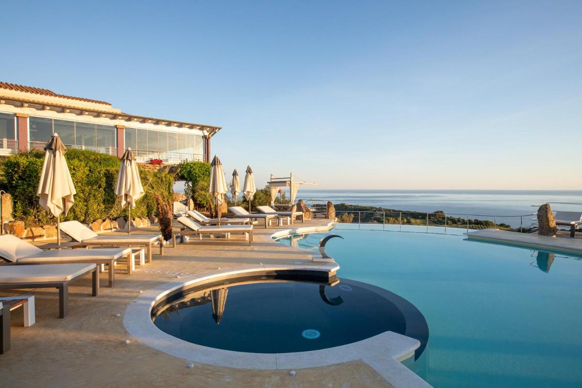 Bajaloglia Resort - Housity