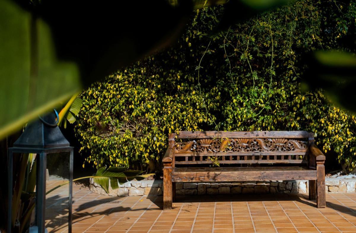 Jardín al aire libre en SWISS MORAIRA HOTEL & SPA - Adults only