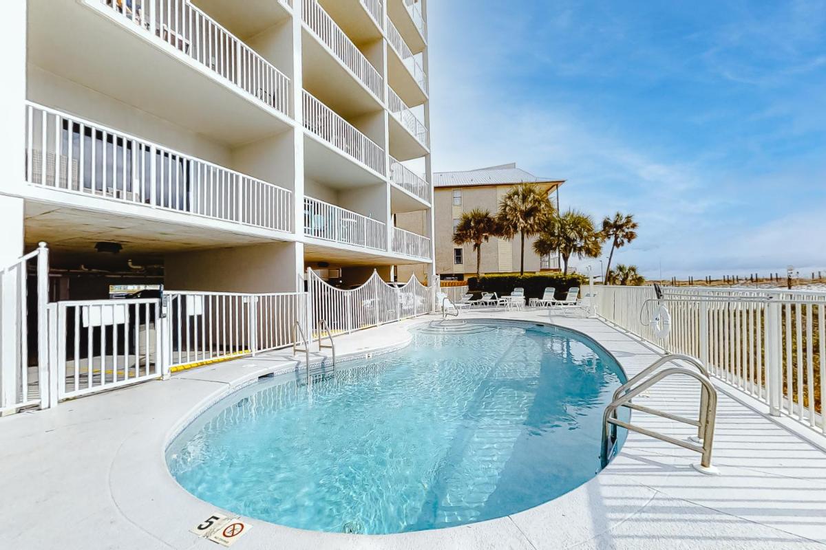 Tropic Isle - Housity