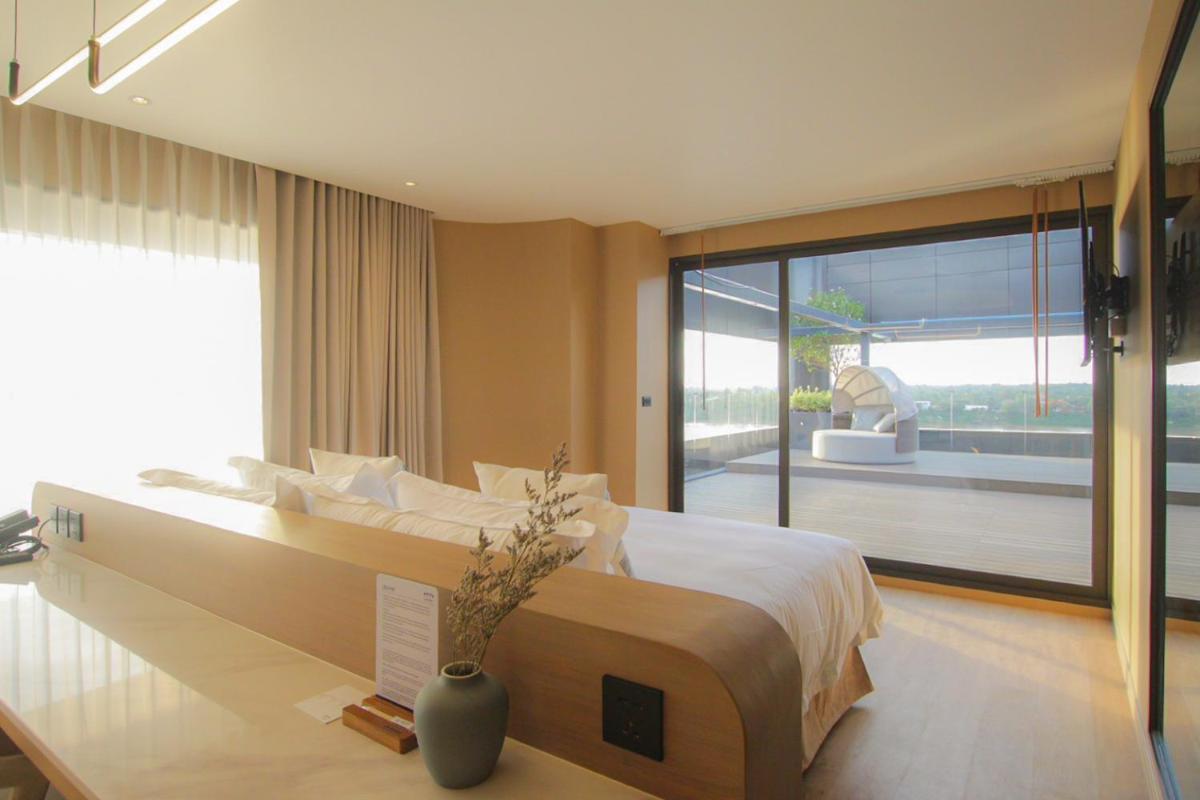 LePont Riverfront Resort Nongkhai - Housity