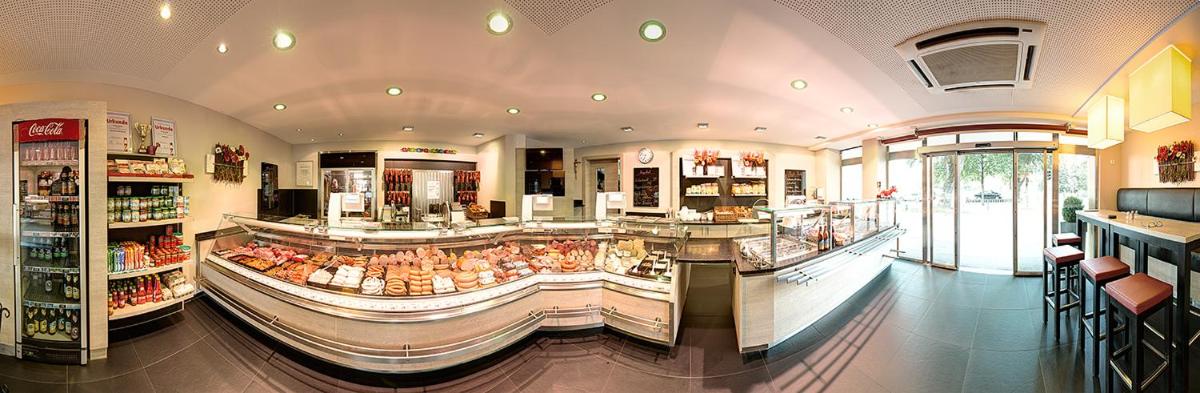 Hotel Huber - Housity