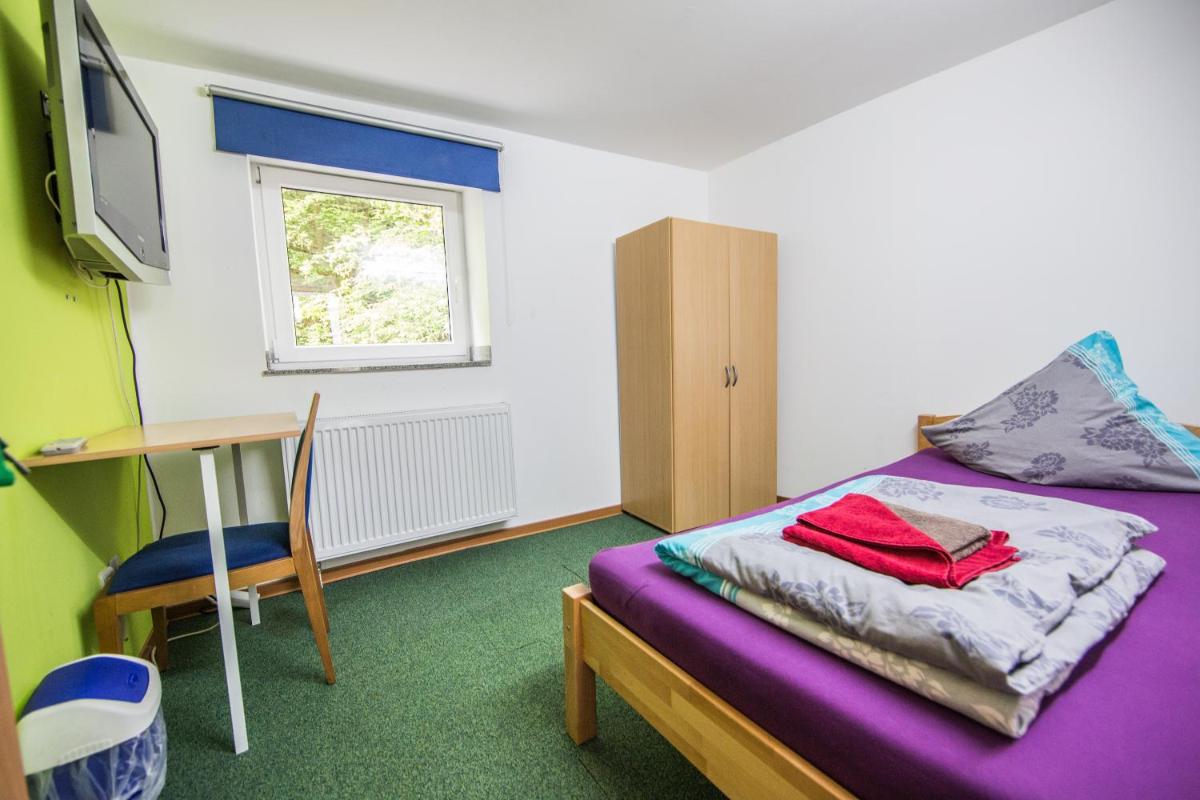 Hotel Burghof - Housity