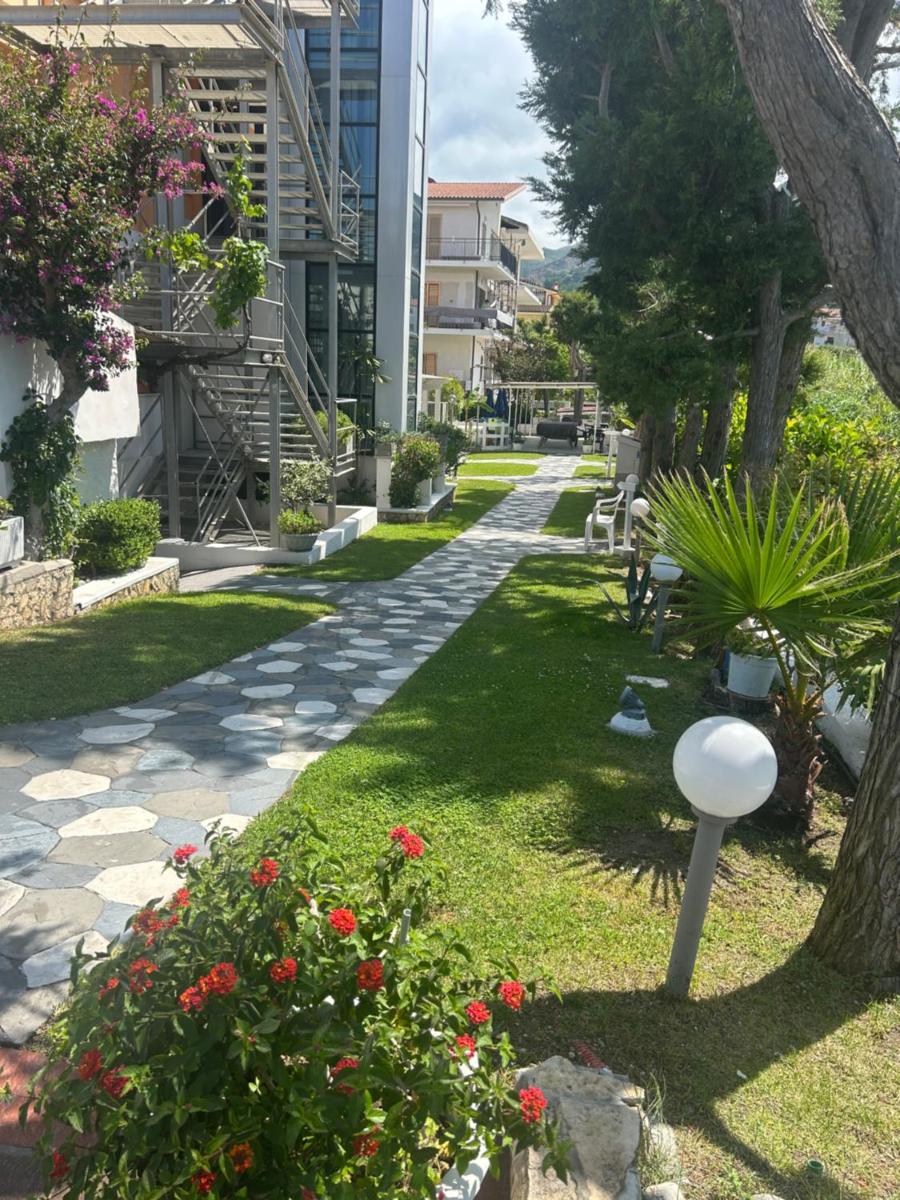 Hotel Ristorante Santa Maria - Housity