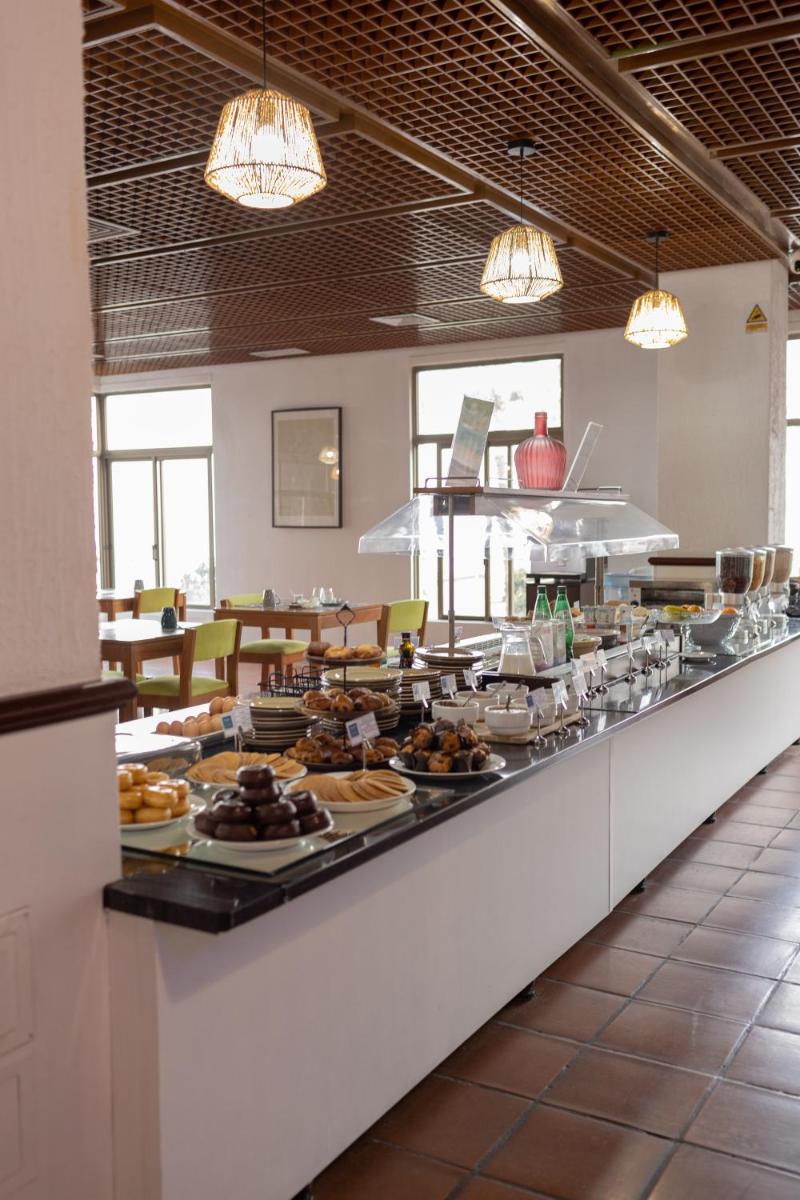Flag Hotel Madeira - Ribeira Brava - Housity