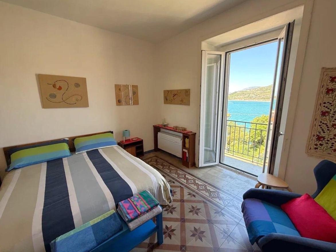 Panoramic Apartments in Villa in Center 