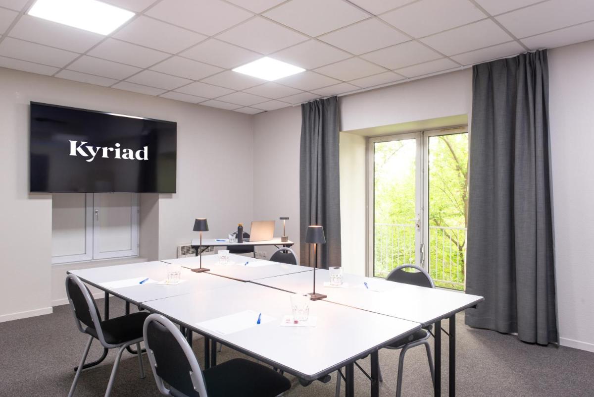 Kyriad Hotel Lyon Givors - Housity