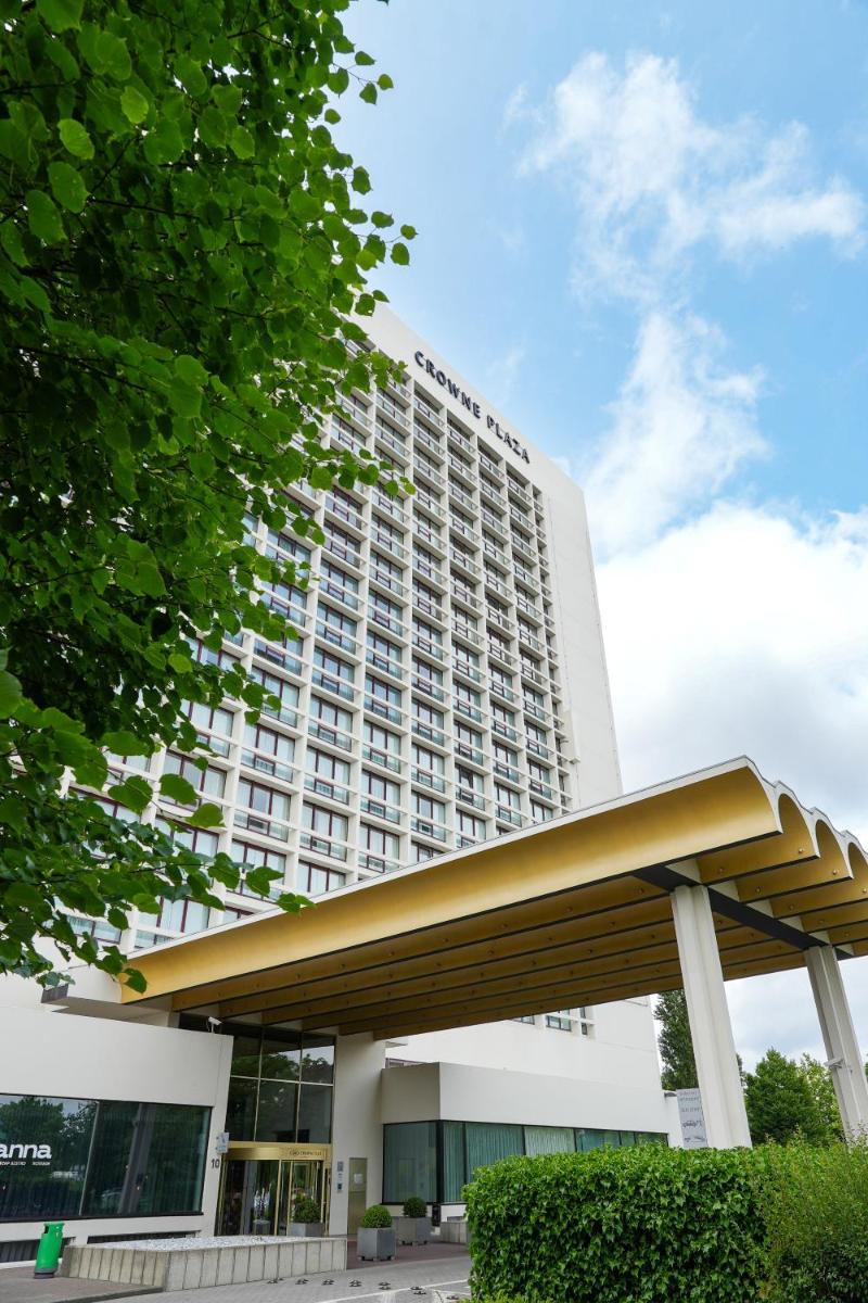Crowne Plaza Antwerpen by IHG - Housity