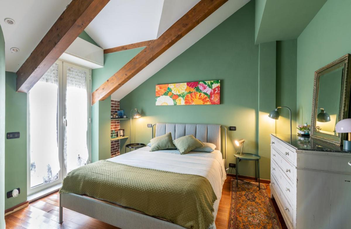 STAGABIN La Mansarda Panoramica Un Rifugio di Eleganza e Tranquillità - Housity