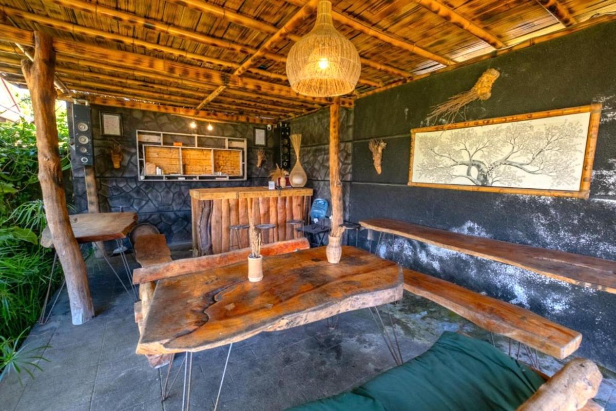 Bamboo Mount Batur - Hizvo