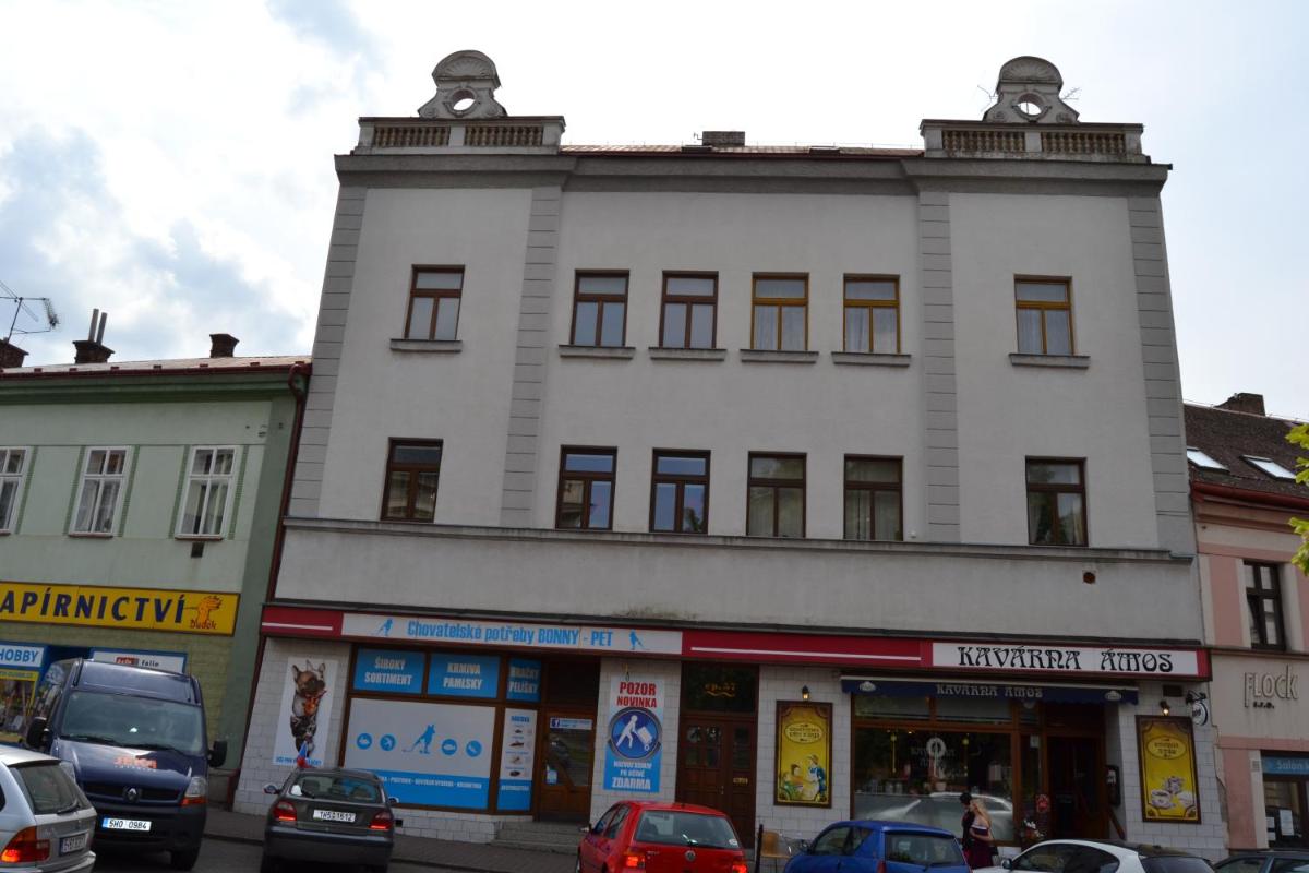 Apartmán U krále Komenského - Housity