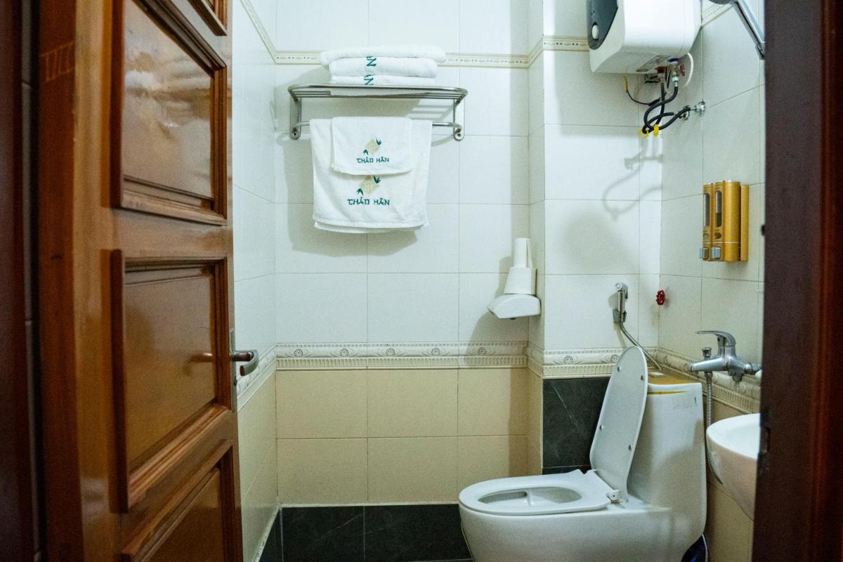 Thảo Hân Hotel - Housity