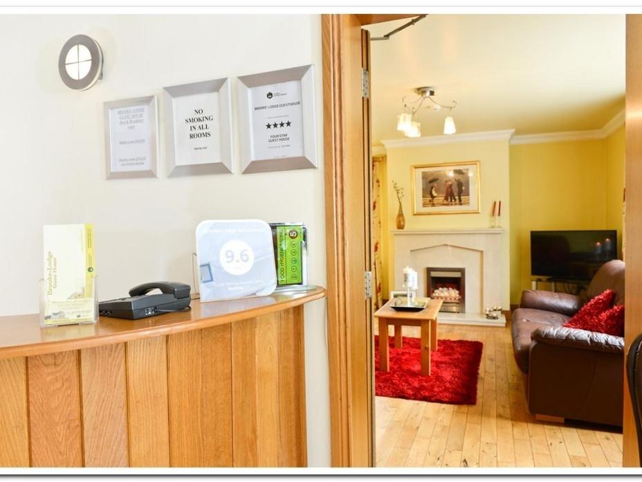 Brooke Lodge Guesthouse - Housity