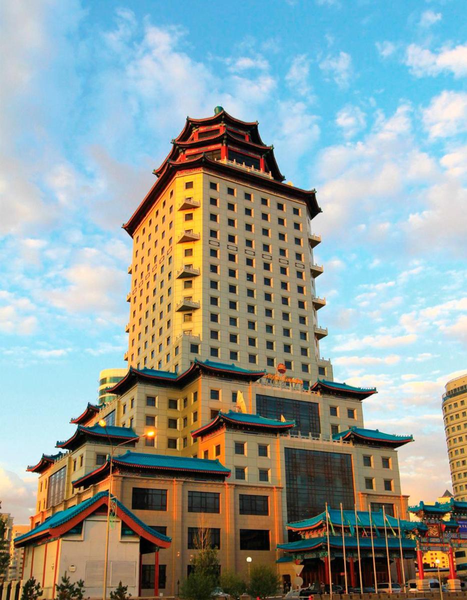 Beijing Palace Soluxe Hotel Astana - Housity