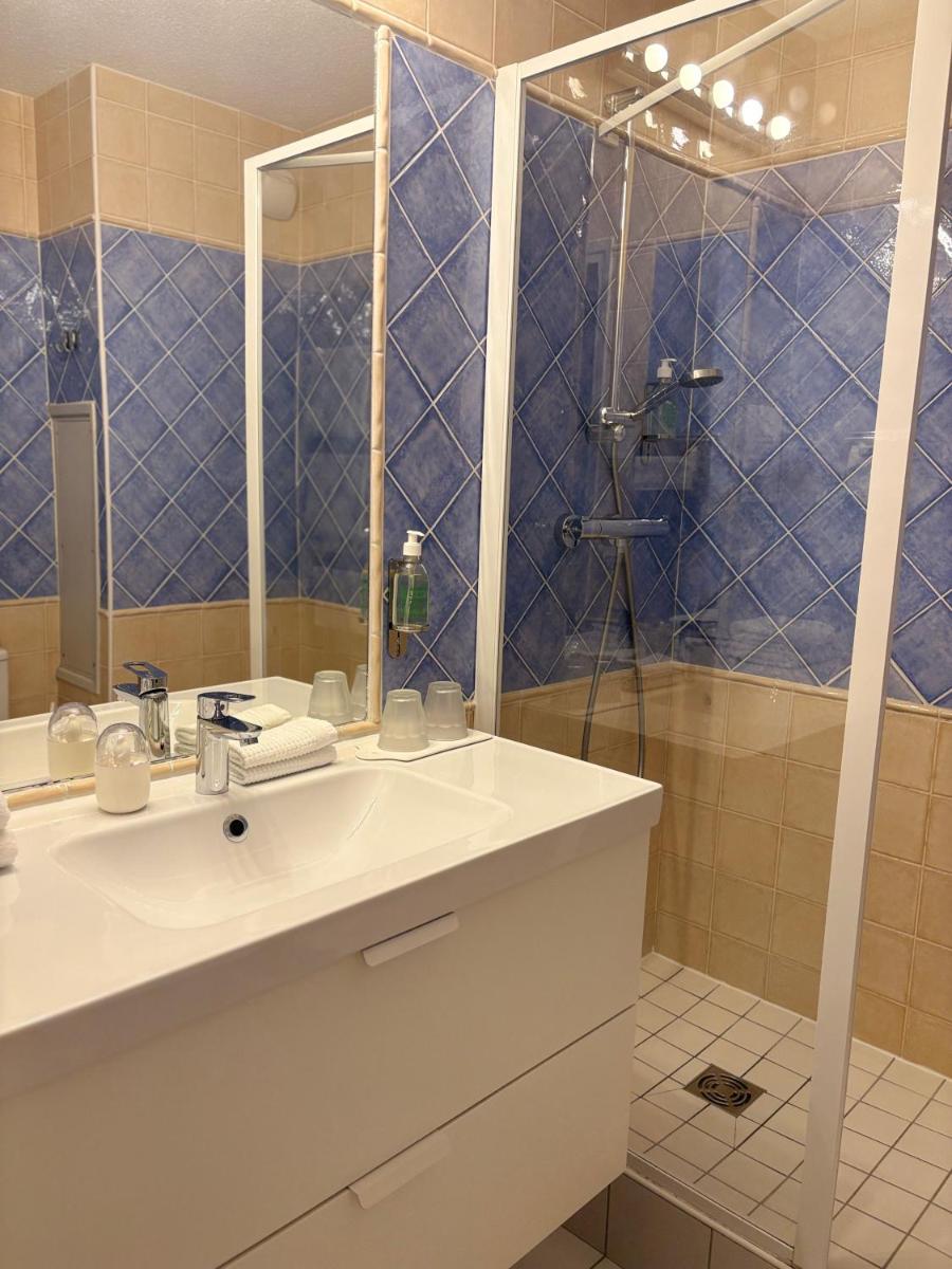 Salle de bains dans l'établissement Hotel Spa Azteca Barcelonnette