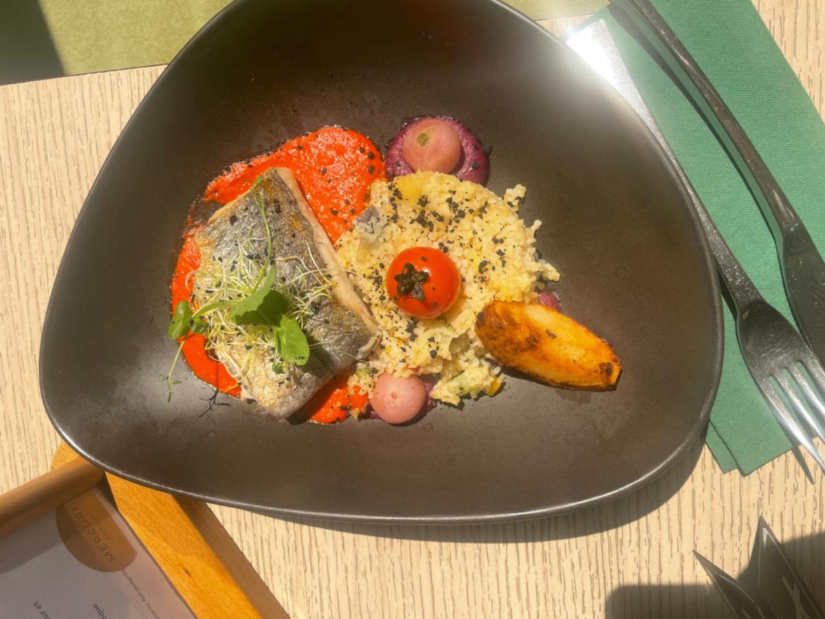 Mercure Niort Marais Poitevin - Housity