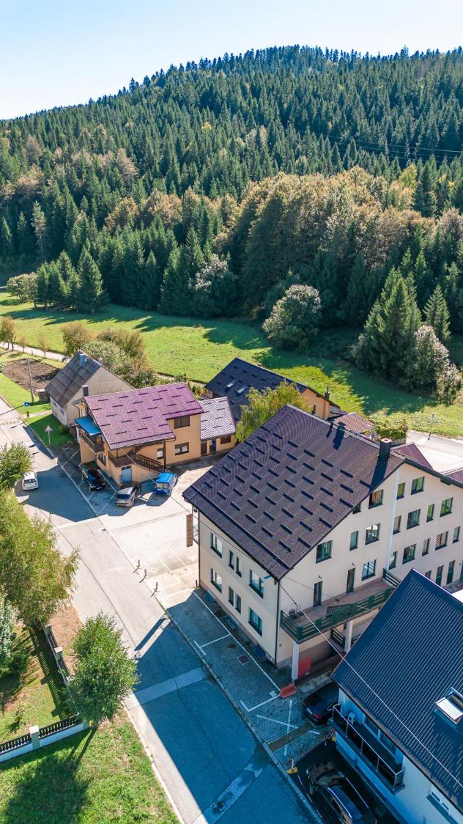 Breza Ravna Gora Rooms and Bistro - Housity
