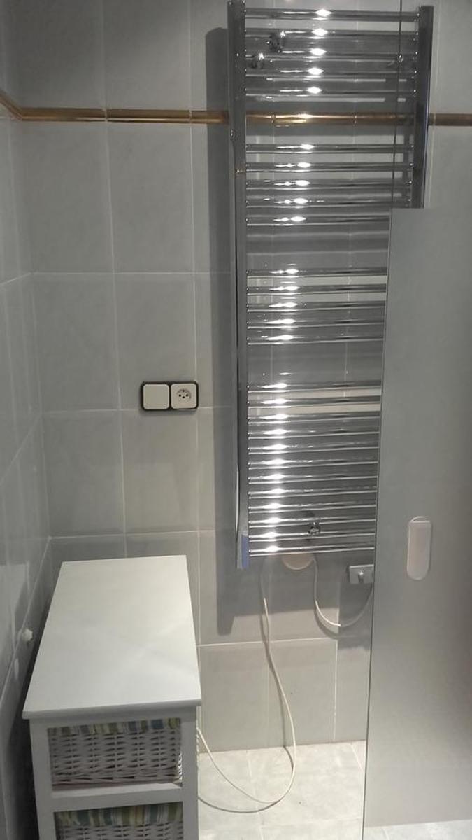 Casa Turistica Termas aparcamiento y desayuno incluido - Housity