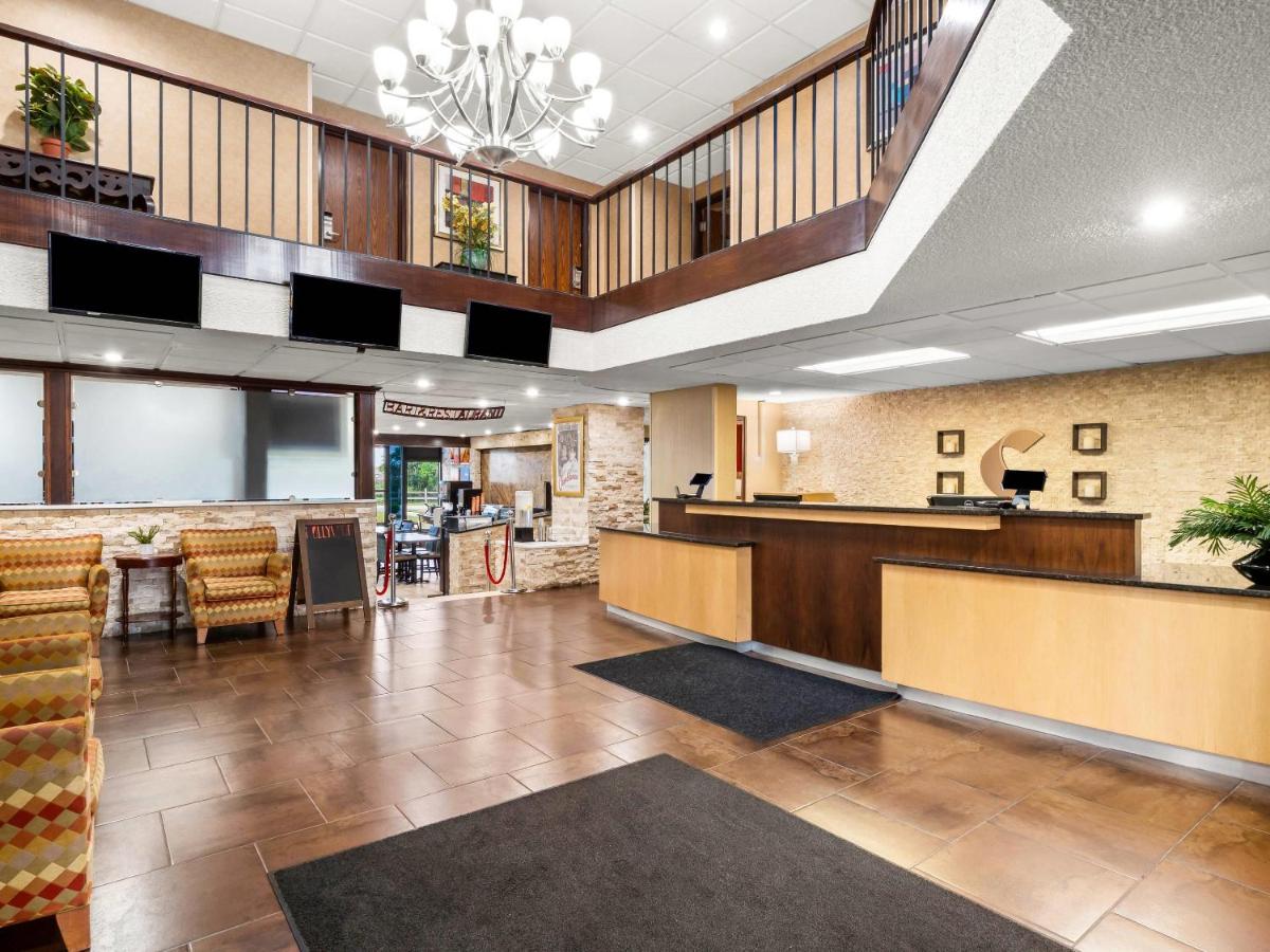 Comfort Inn Metro Airport - Housity