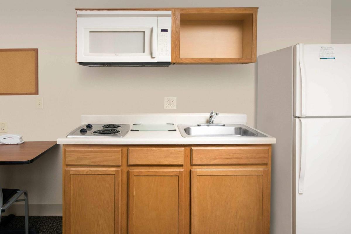WoodSpring Suites Spartanburg - Duncan - Housity