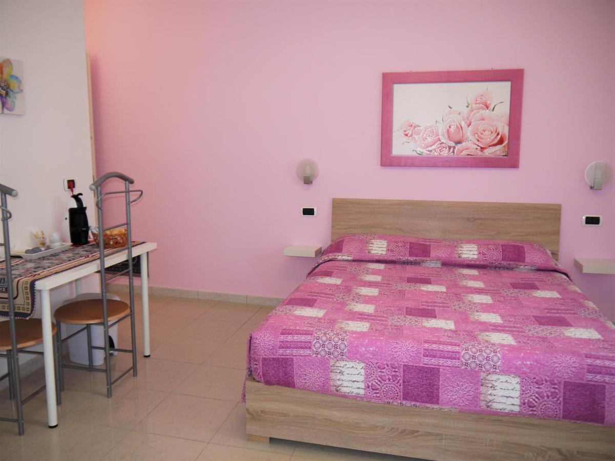 Sweet Dreams - Housity