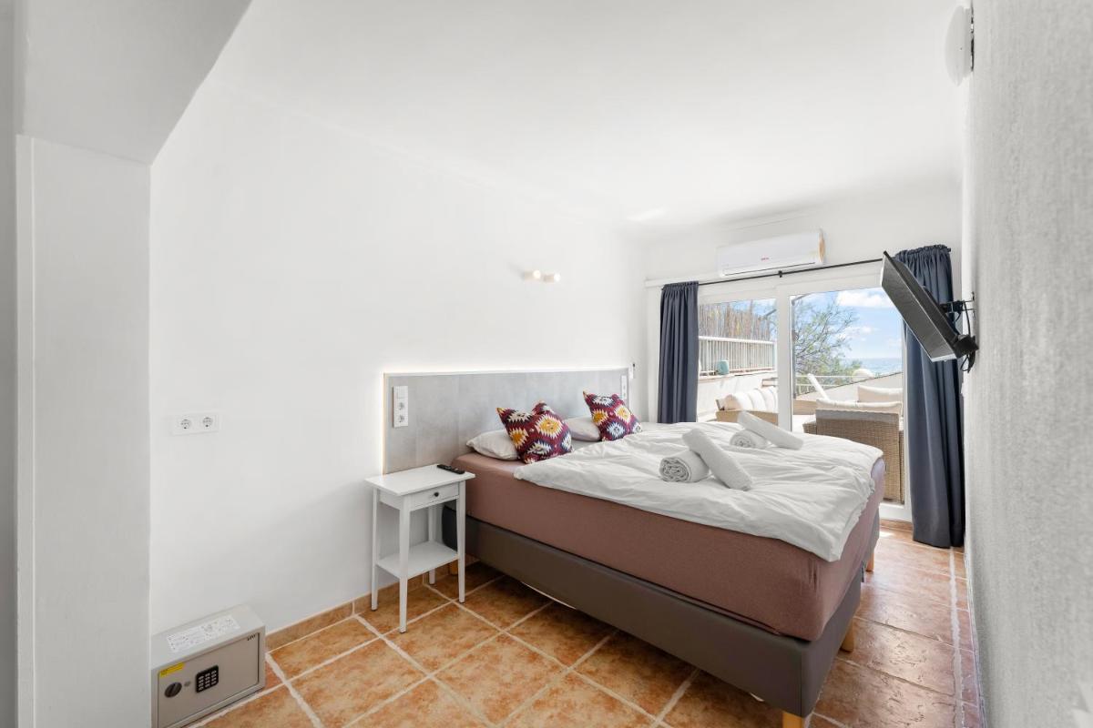 Amena Mar Hotel - Housity