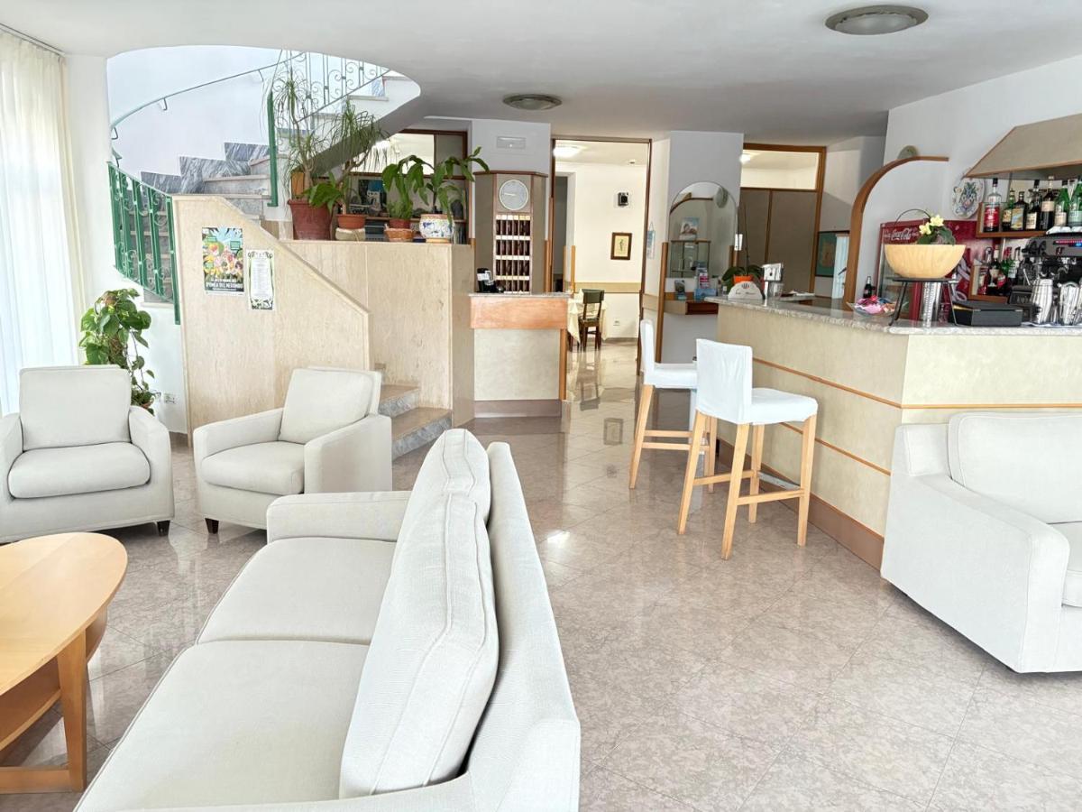 Hotel Maronti - Hizvo