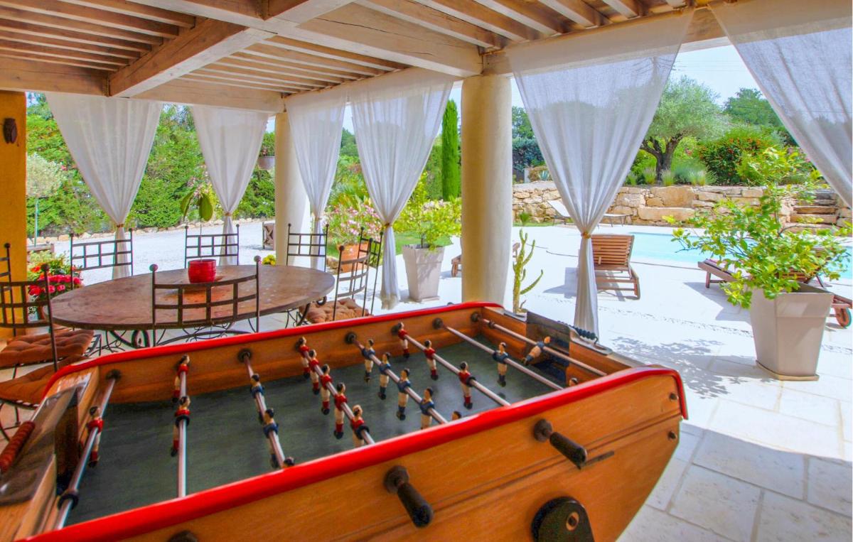 Luxurious Home In Sarrians - Housity