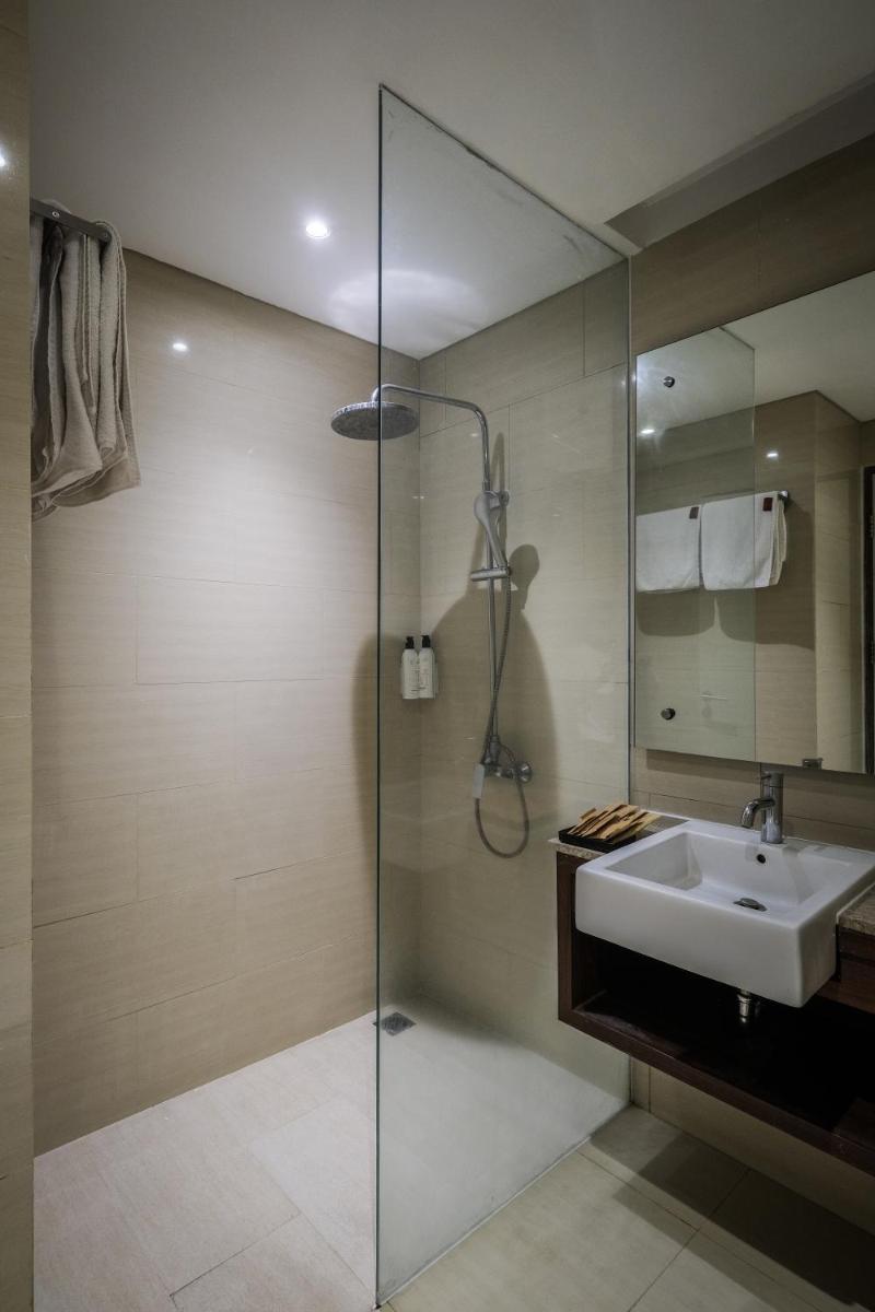 Clove Hotel Bandung - Hizvo