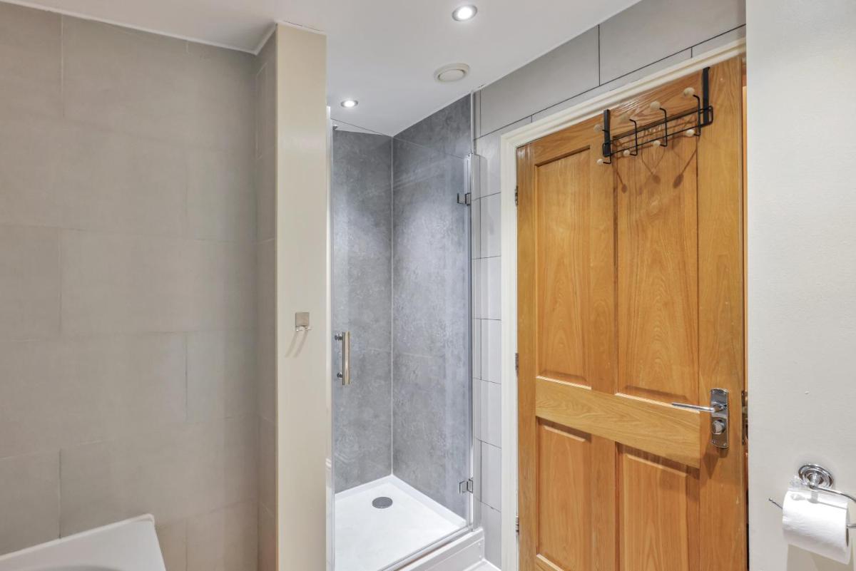 Inglenook Cottage - Housity
