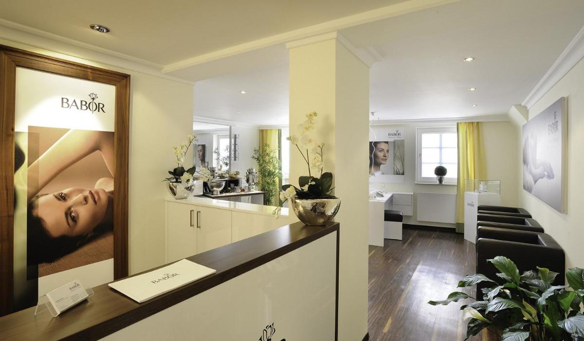 Hotel Reutemann-Seegarten - Housity